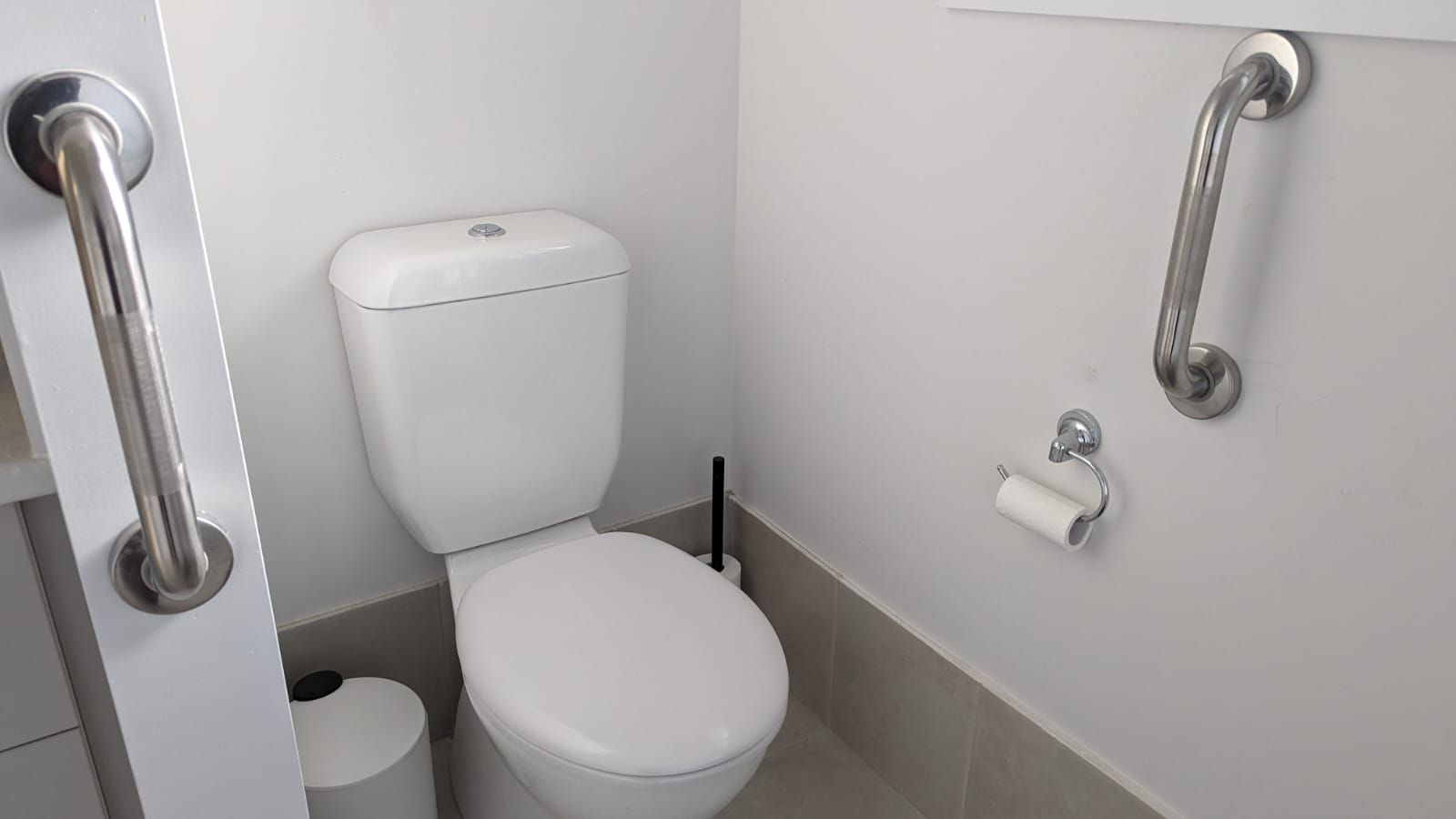 Hawking House — Home image 9