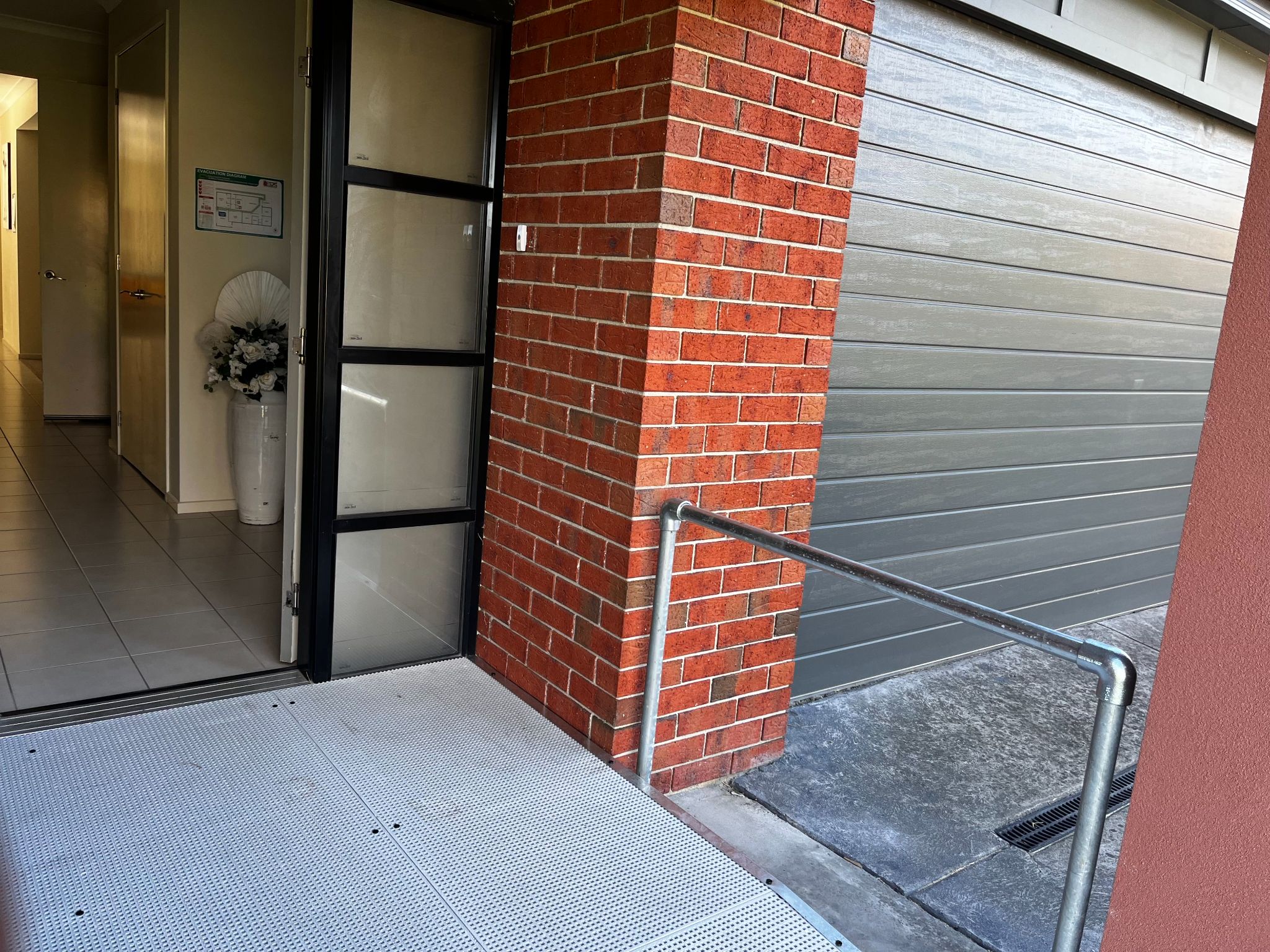 Stunning Cranbourne North Property- ONLY 1 Vacancy Left! (Two 45+ Aged Female Residents) SIL/MTA/STA — Home image 7