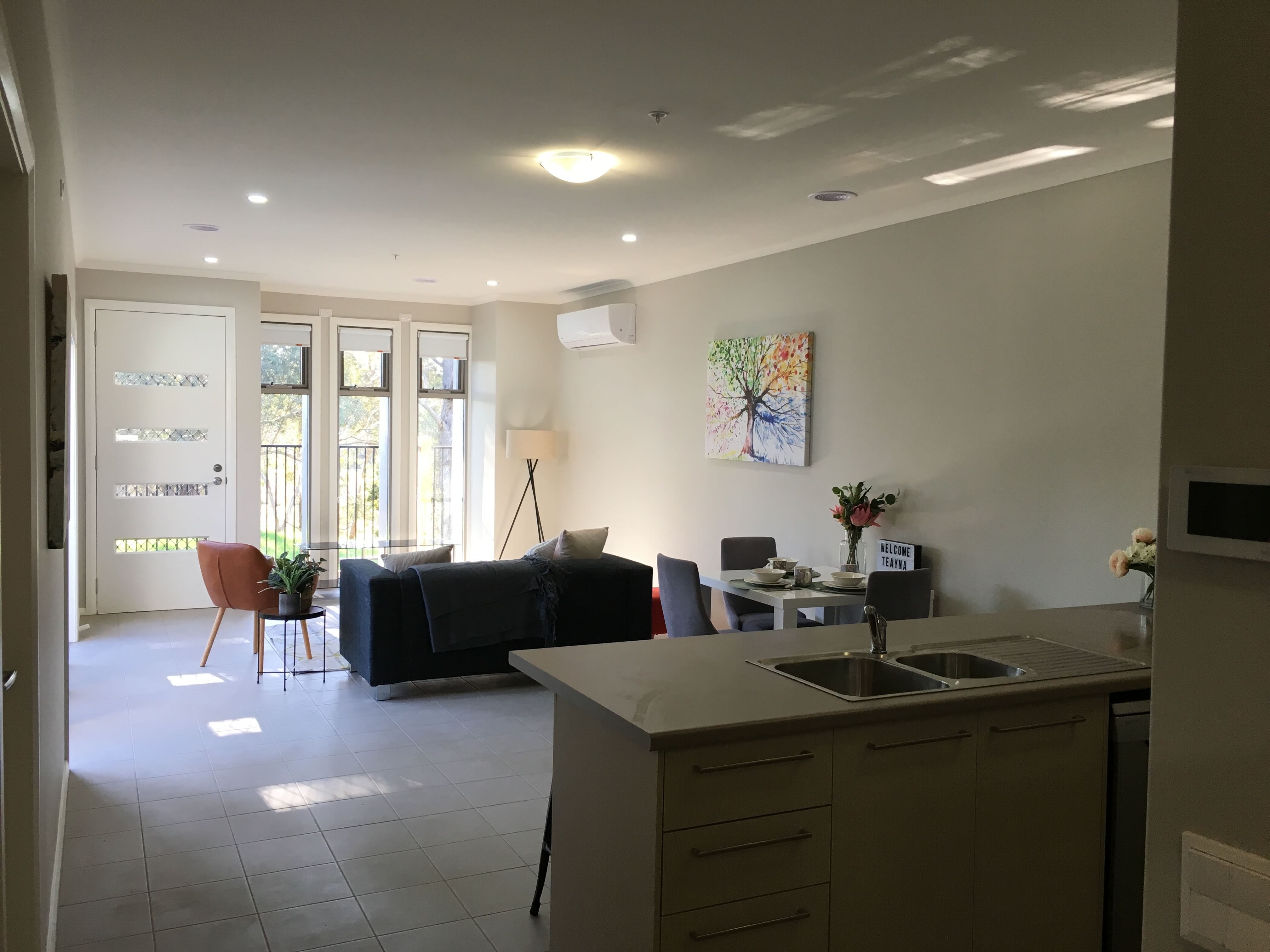Improved Livability Unit - LIVE ALONE ON GROUP HOME RATE — Home image 2