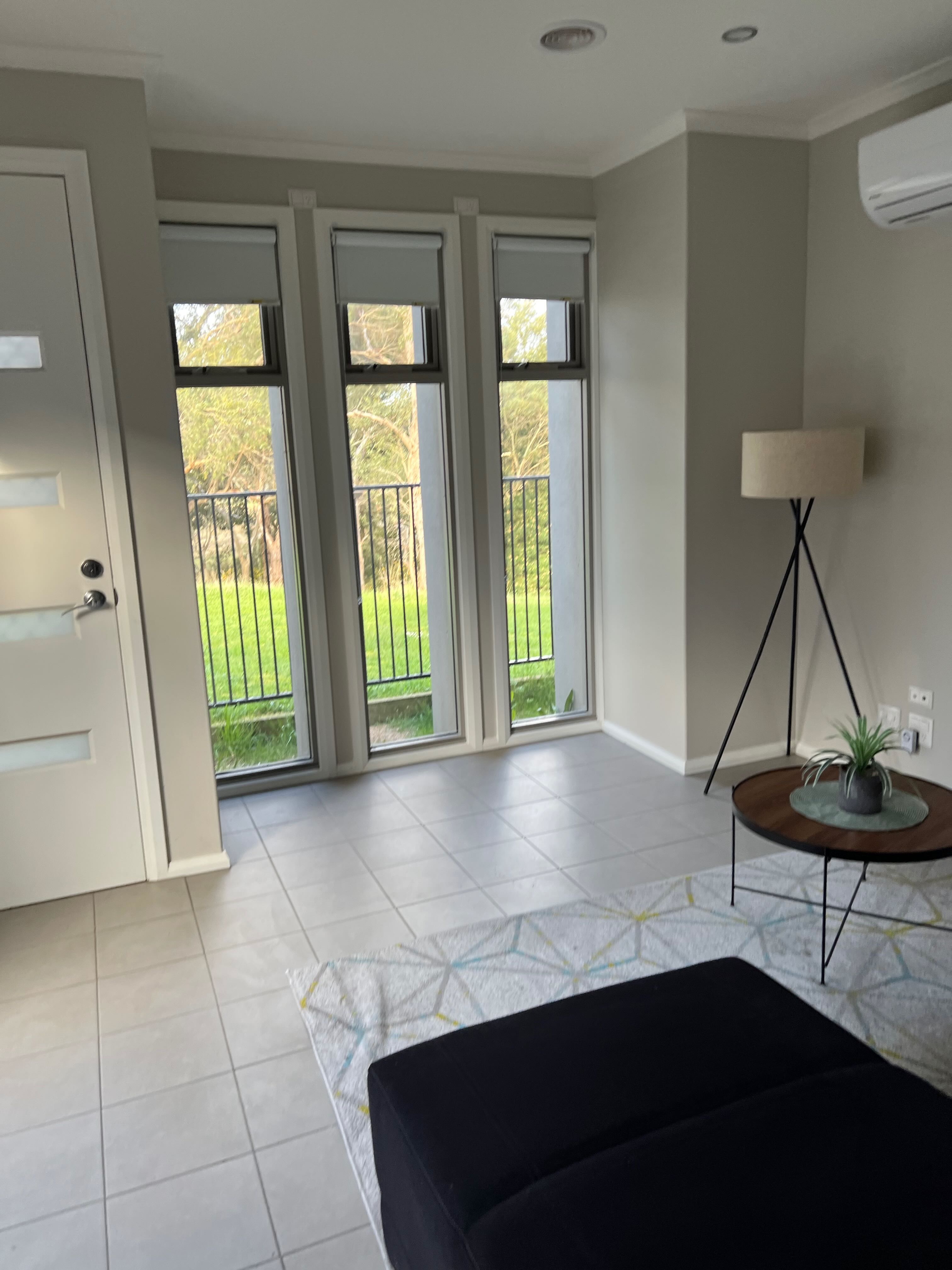 Improved Livability Unit - LIVE ALONE ON GROUP HOME RATE — Home image 3