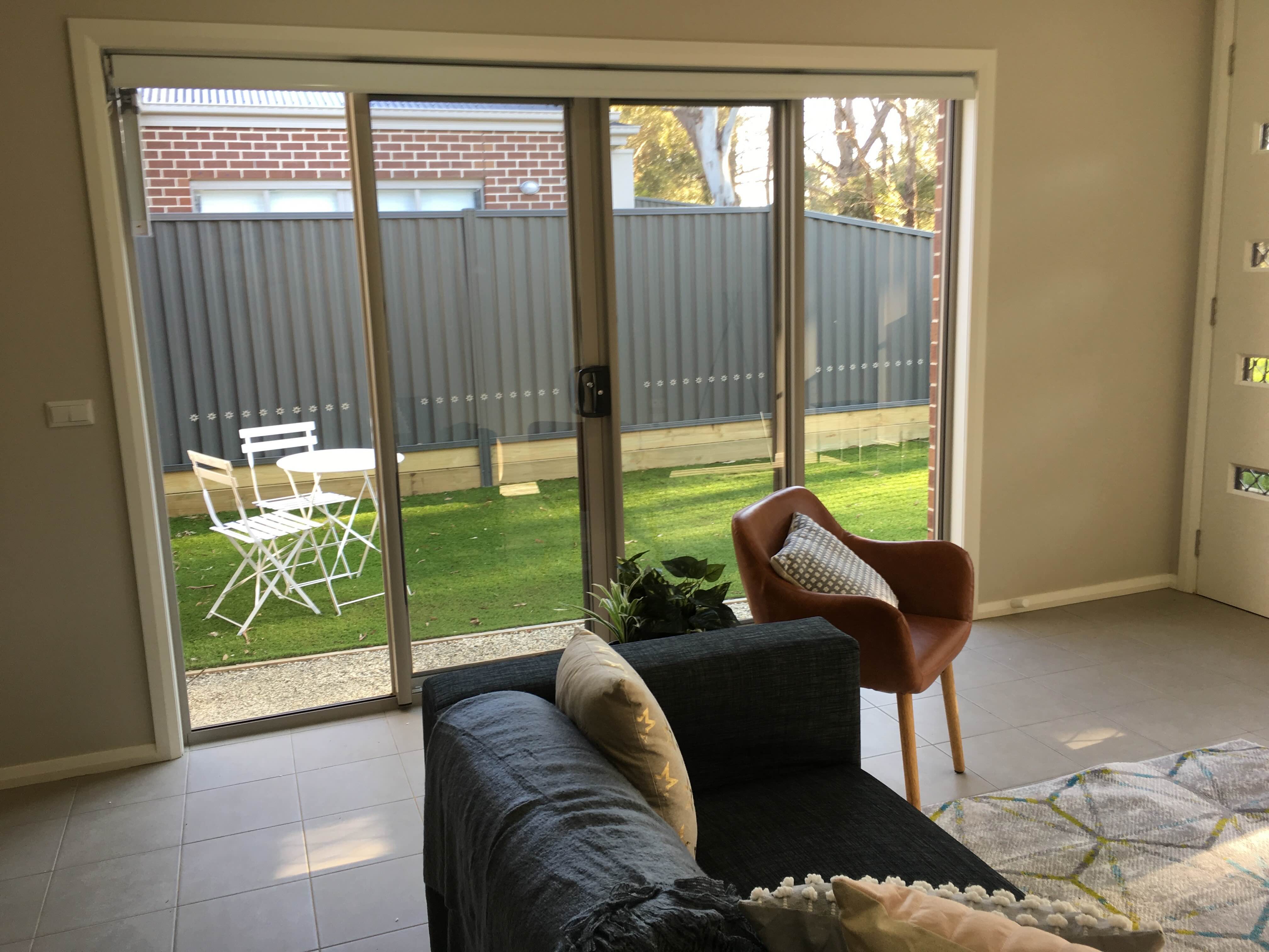 Improved Livability Unit - LIVE ALONE ON GROUP HOME RATE — Home image 5