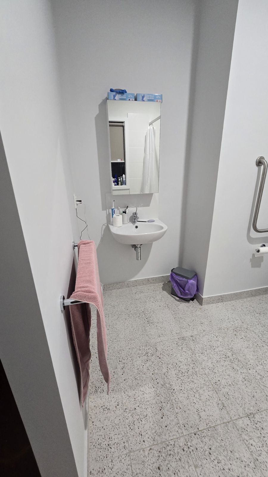 Accessible SIL Accommodation with One Vacant Room in Armstrong Creek, VIC — Home image 8