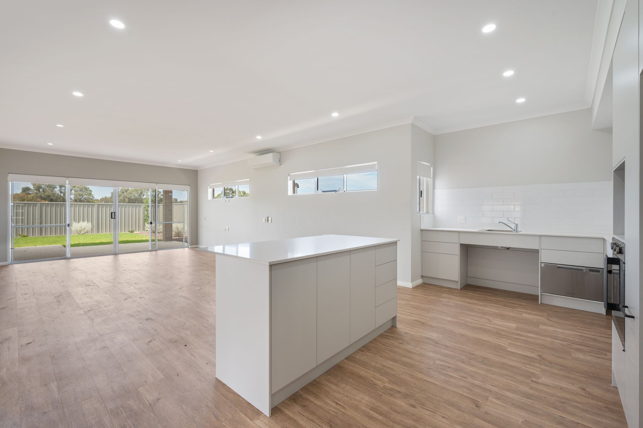2 SDA (High Physical Support) Rooms + OOA, in Dalyellup Beach — Home image 2