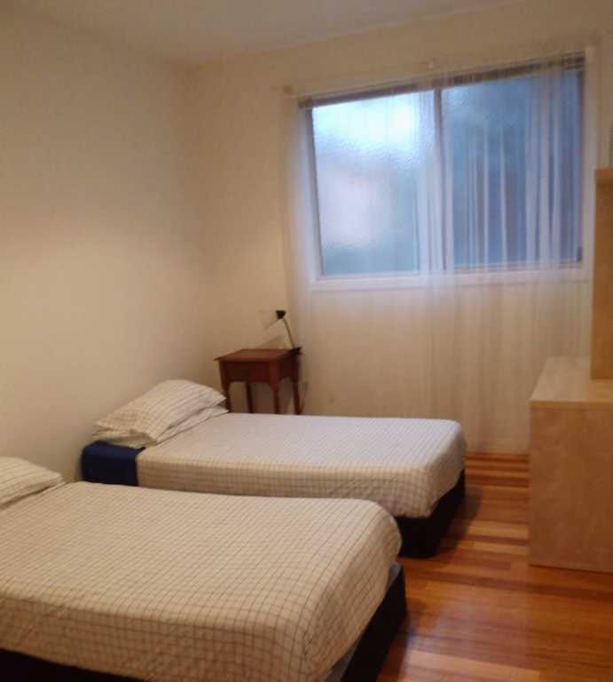 Lovely St Kilda home — Home image 3
