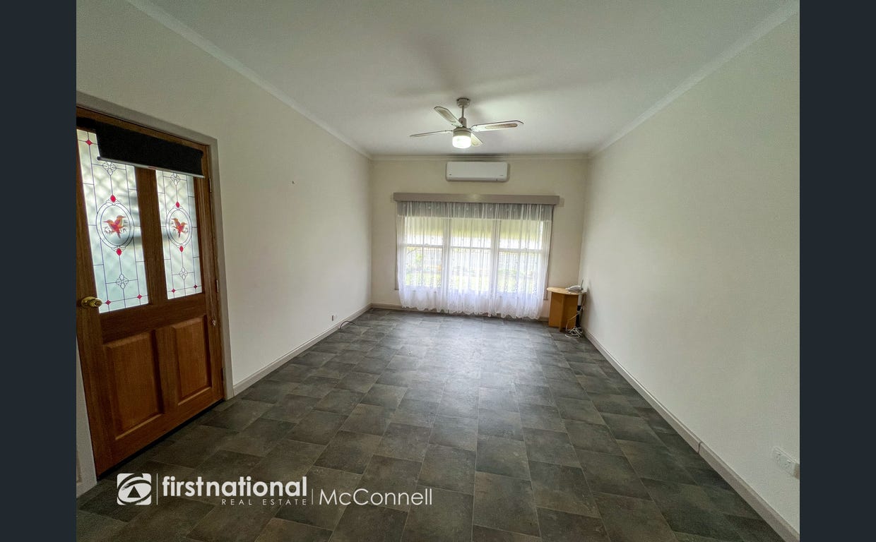 SIL HOUSE in Kyabram CBD — Home image 2