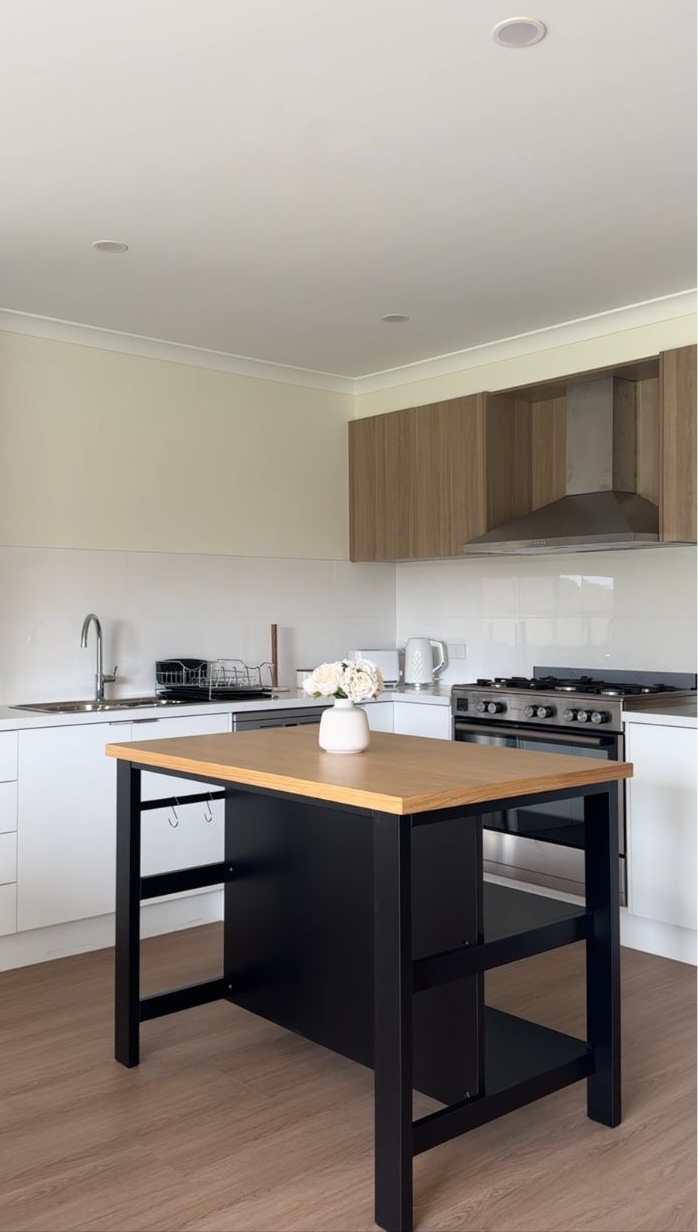 Newly Built Premium Residence Offering Elevated Living - 2 HPS/Bariatric Rooms — Home image 3