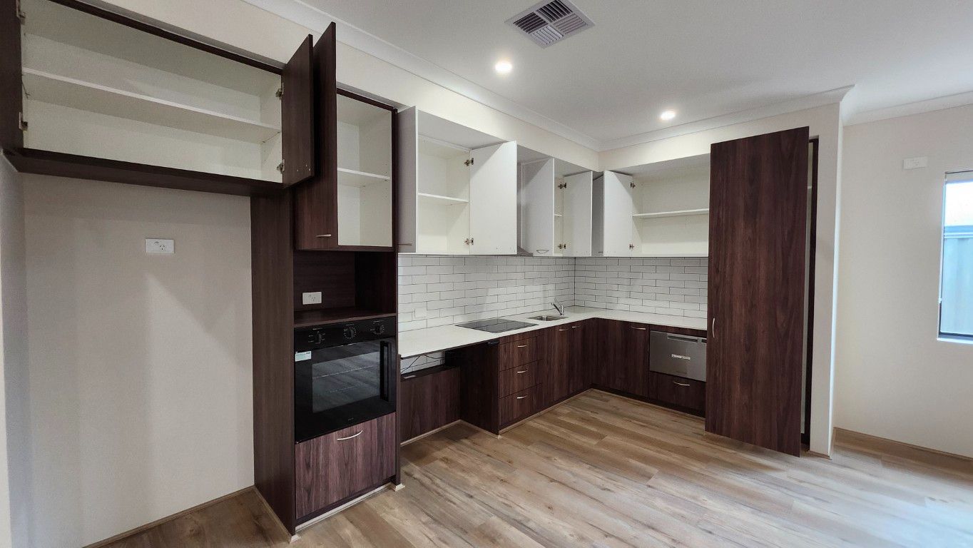 3 BR High Physical Support Home with OOA Room – Madora Bay — Home image 2