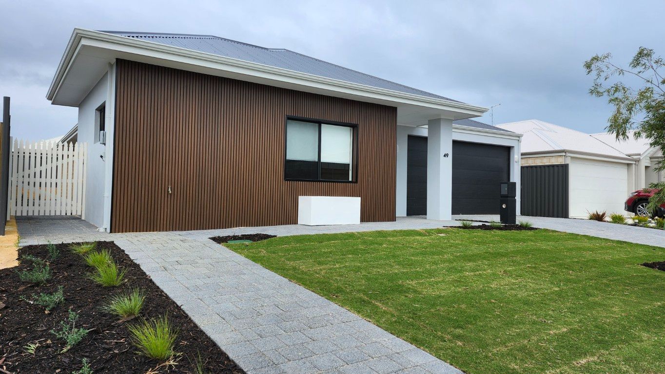 3 BR High Physical Support Home with OOA Room – Madora Bay — Home image 3
