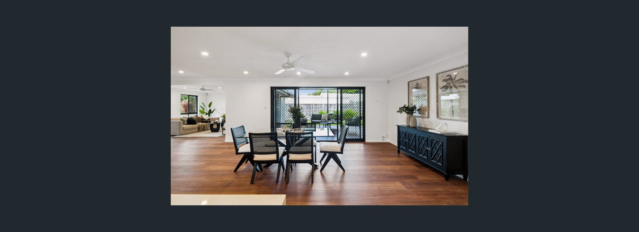 Mermaid Waters 'Beach House' — Home image 7
