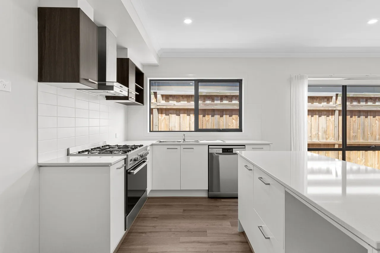 All Female SIL House in Armstrong Creek — Home image 3