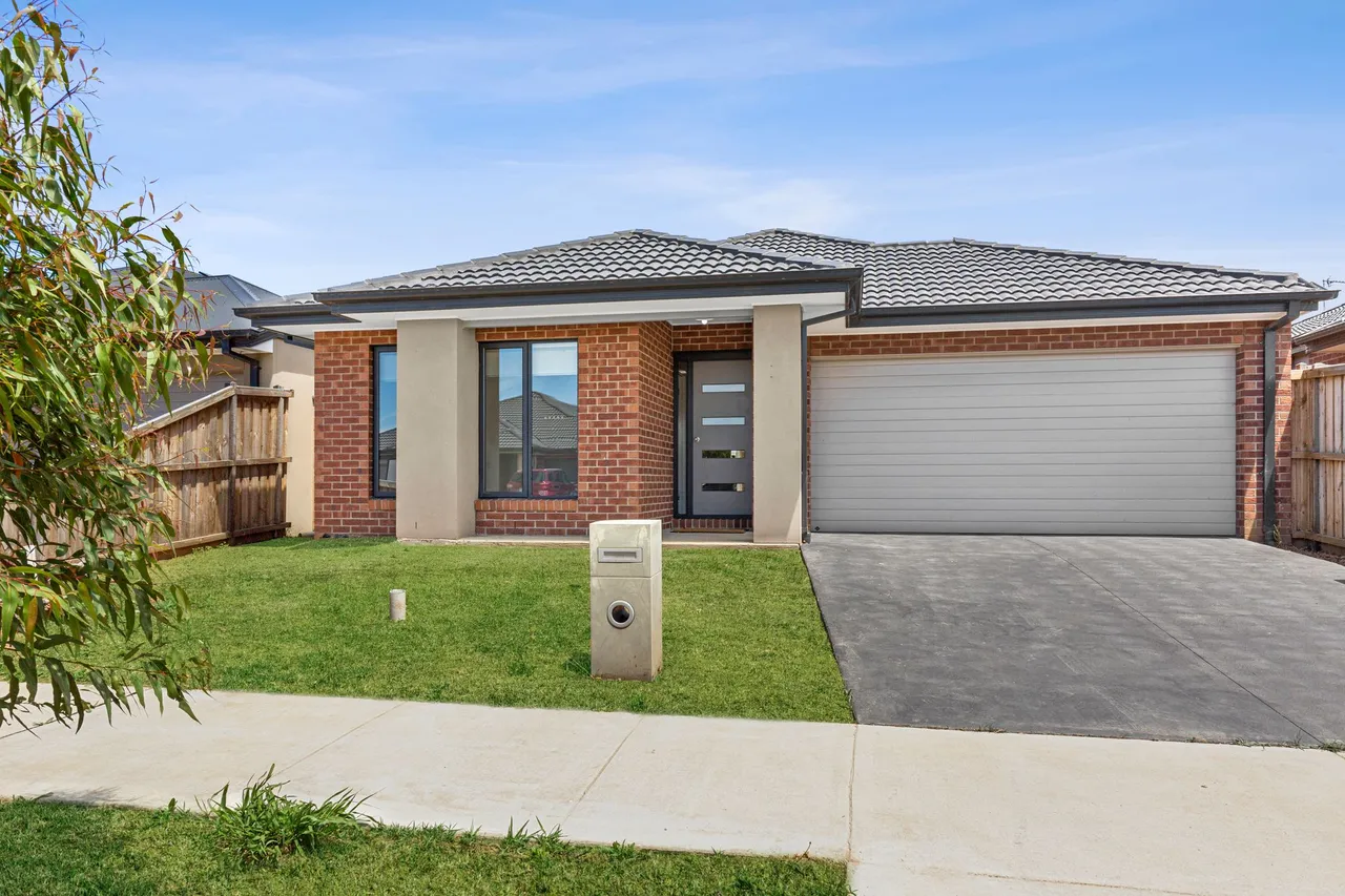 All Female SIL House in Armstrong Creek — Home image 5