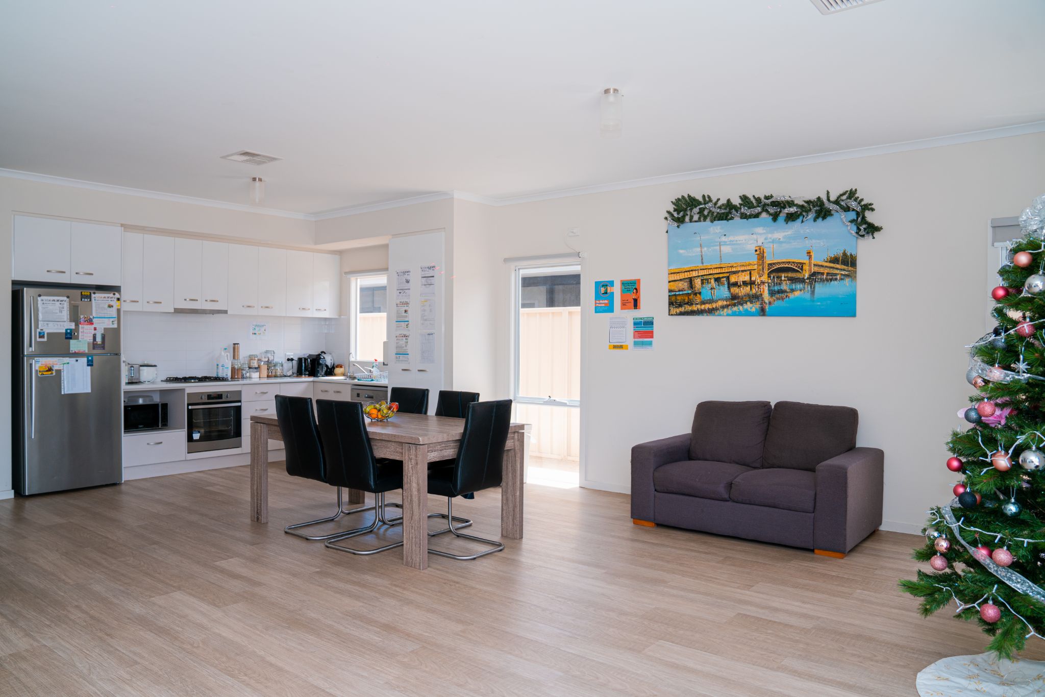 Beautiful 3 bedroom Non -SDA house at Seaford Meadows Now Open — Home image 6