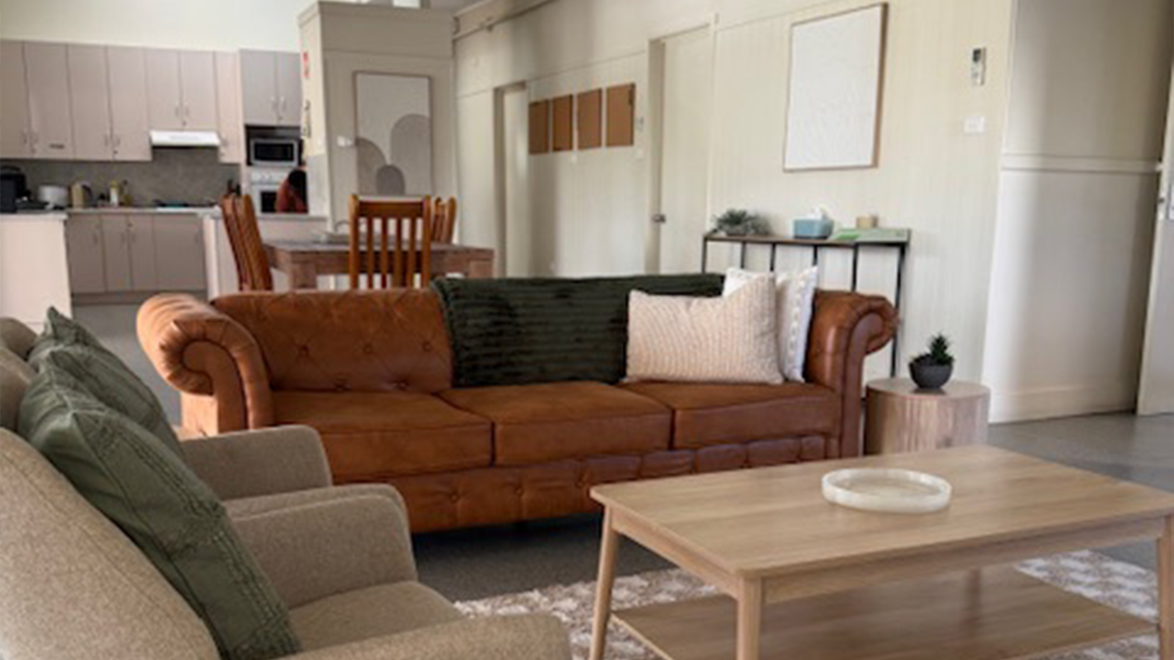 Spacious lifestyle with Supported Independent Living in sought after Norman Gardens — Home image 5
