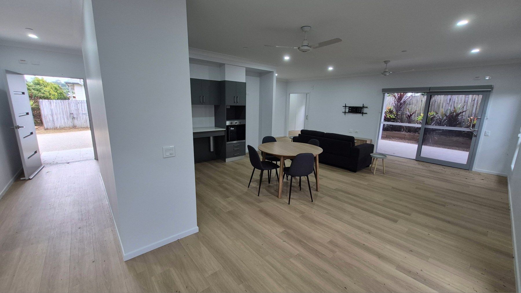 SDA HPS 2 Bedroom House plus OOA Glenella, Qld | 261 — Home image 3