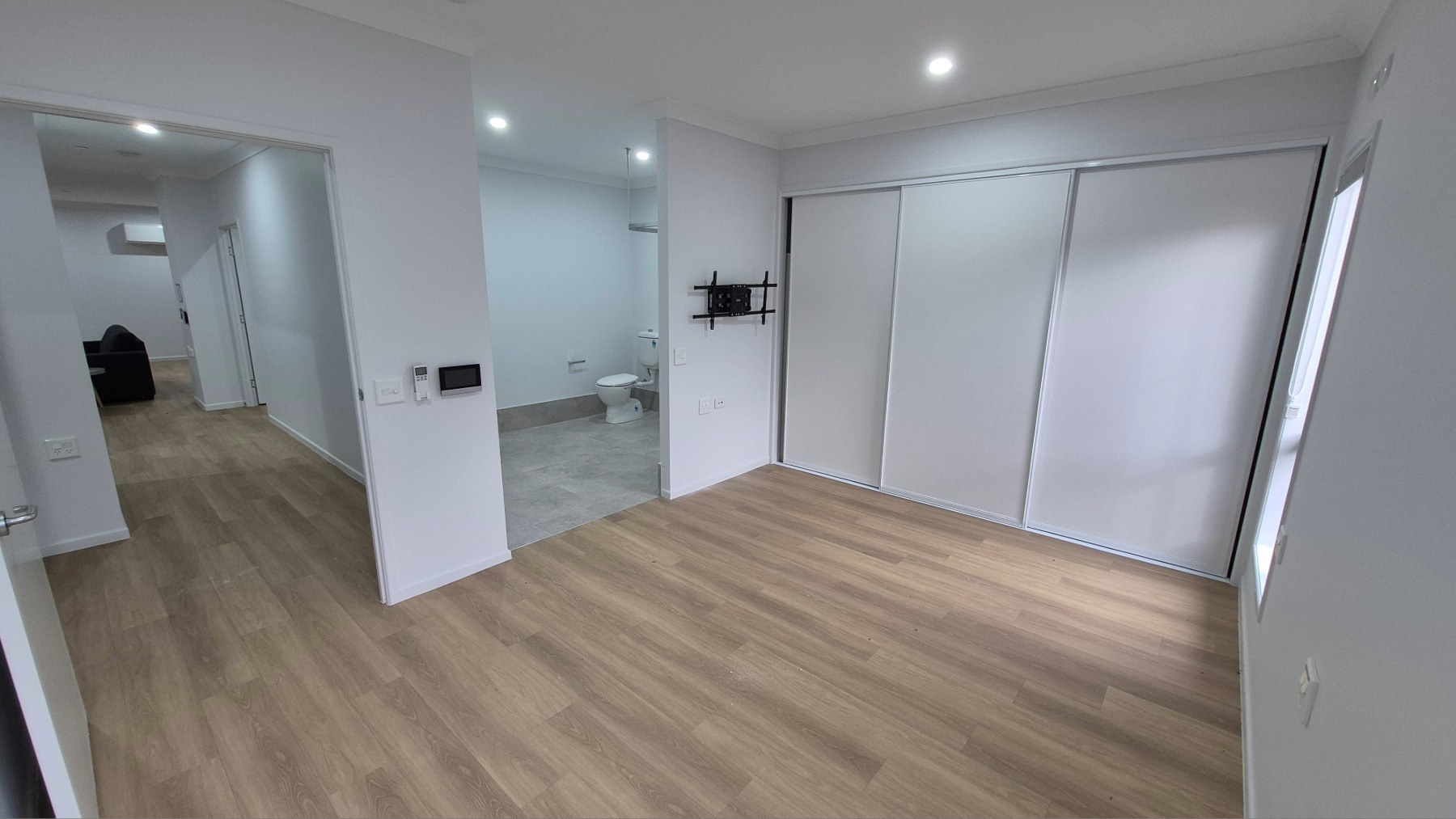 SDA HPS 2 Bedroom House plus OOA Glenella, Qld | 261 — Home image 7