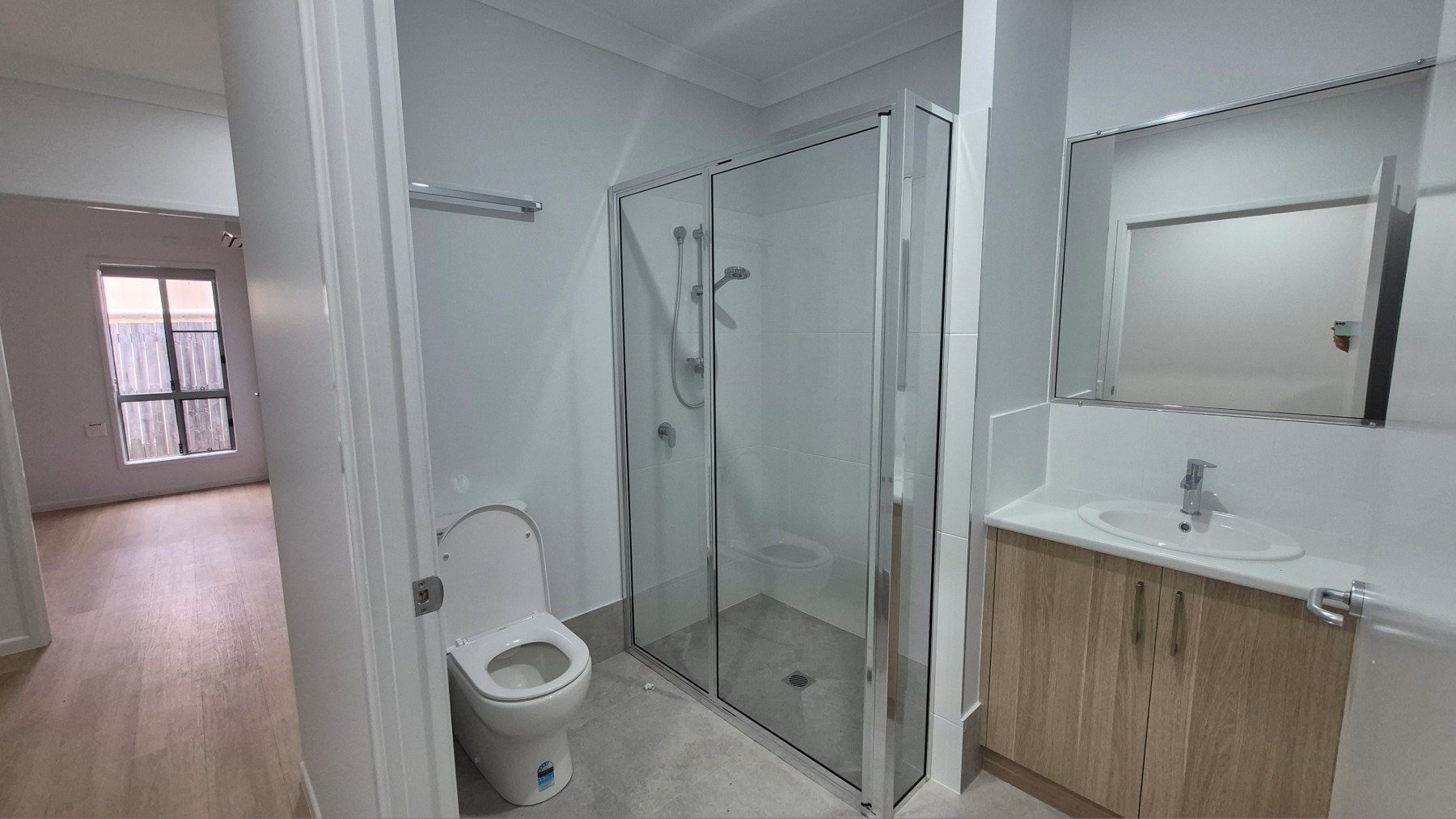 SDA HPS 2 Bedroom House plus OOA Glenella, Qld | 261 — Home image 9