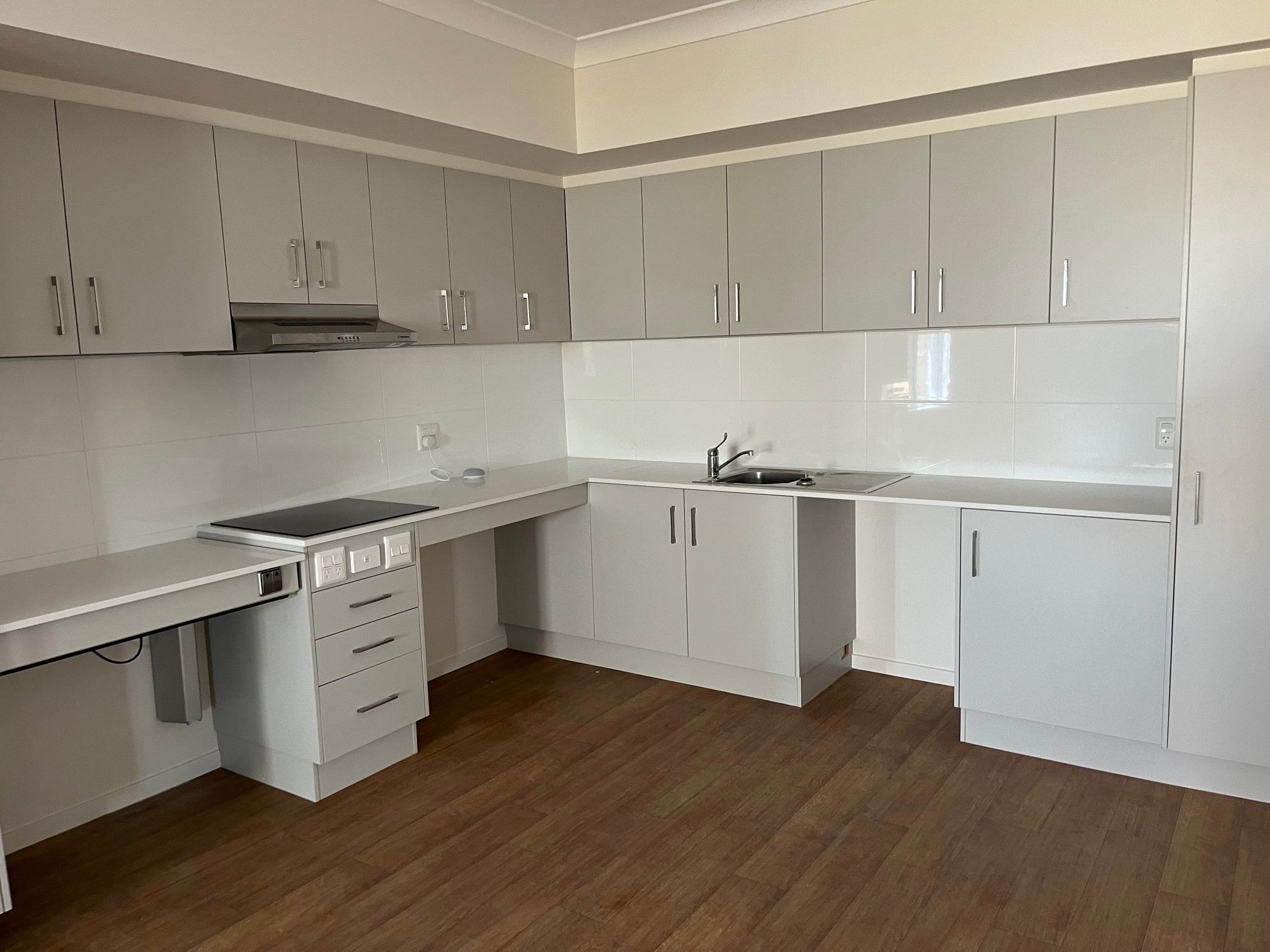 High Physical Support Home in Townsville — Home image 3