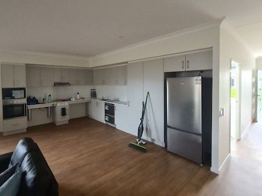 High Physical Support Home in Townsville — Home image 5
