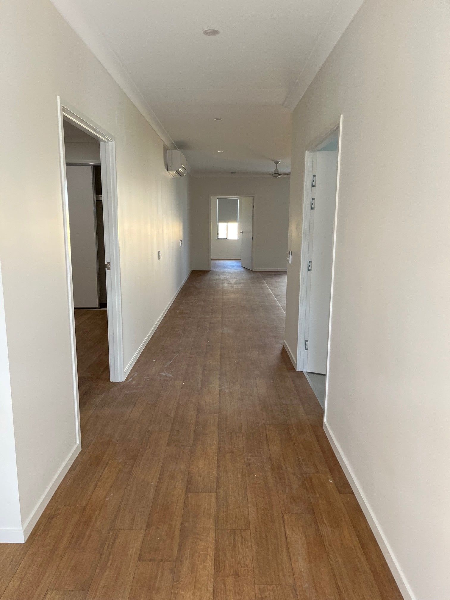High Physical Support Home in Townsville — Home image 8