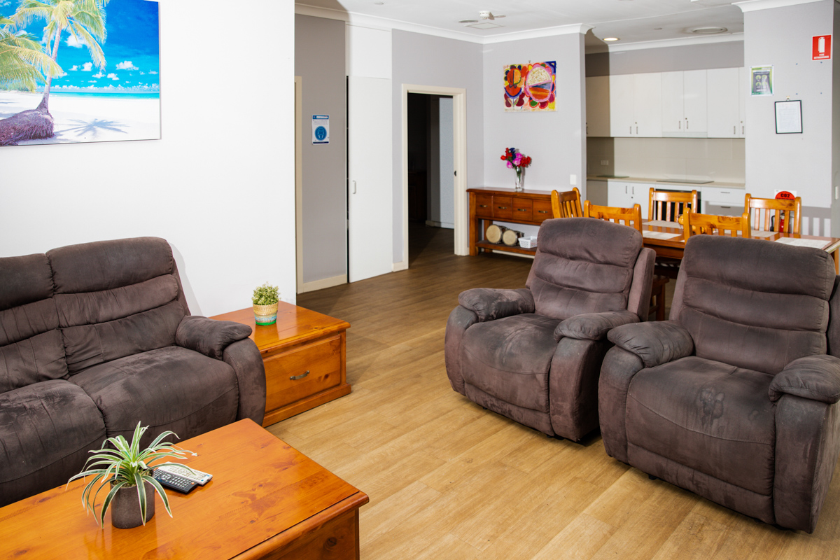 Guildford, Parramatta: Sunny and lovely villa — Home image 10