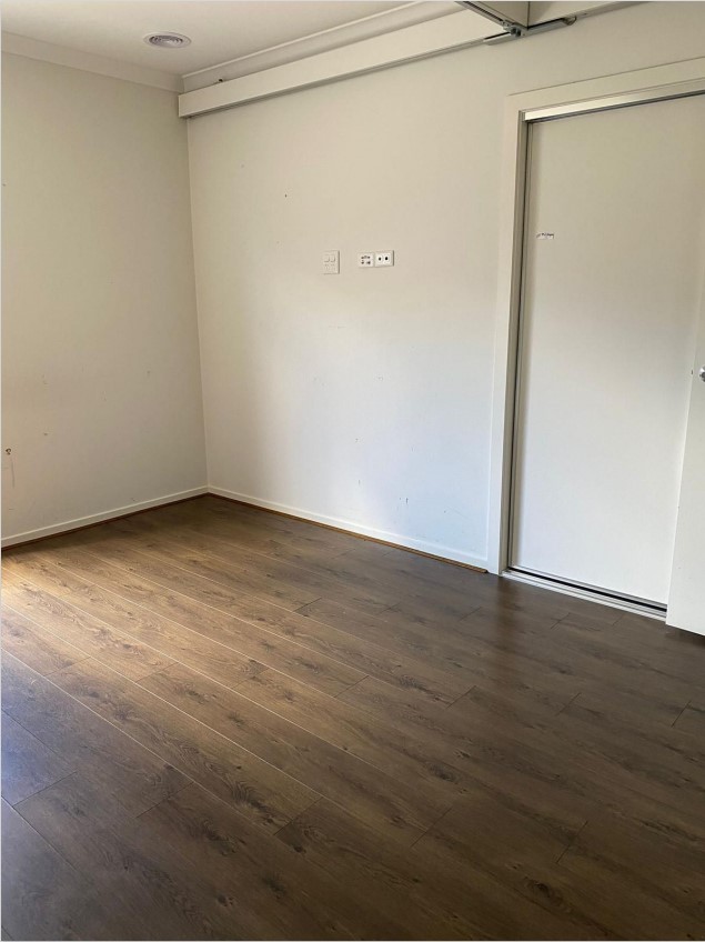 Cranbourne East, VIC — Home image 11