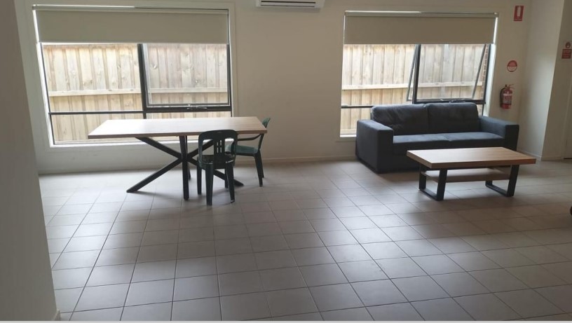 Cranbourne East, VIC — Home image 2