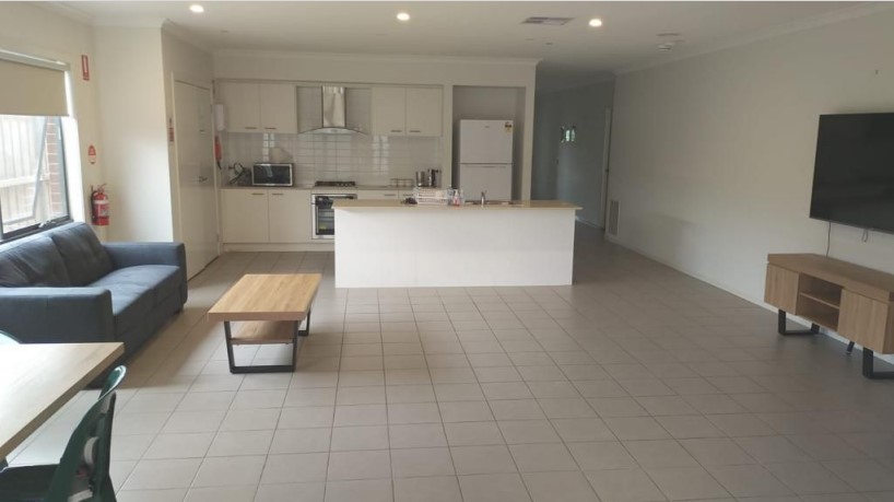 Cranbourne East, VIC — Home image 6