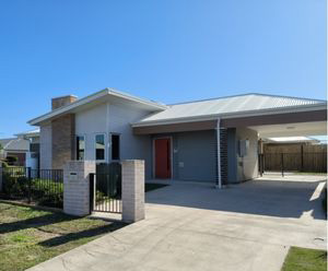 Burpengary - Vacancies — Home image 5