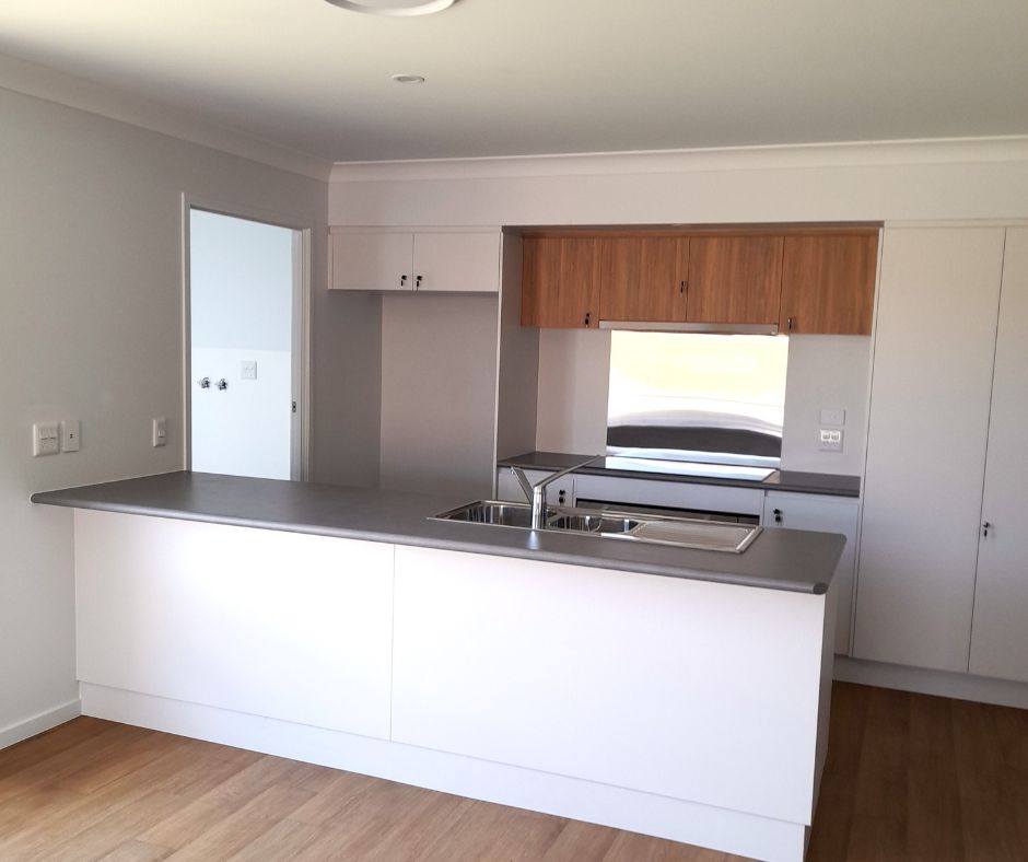 2 Bedroom Robust home with OOA in Branyan, Queensland — Home image 5