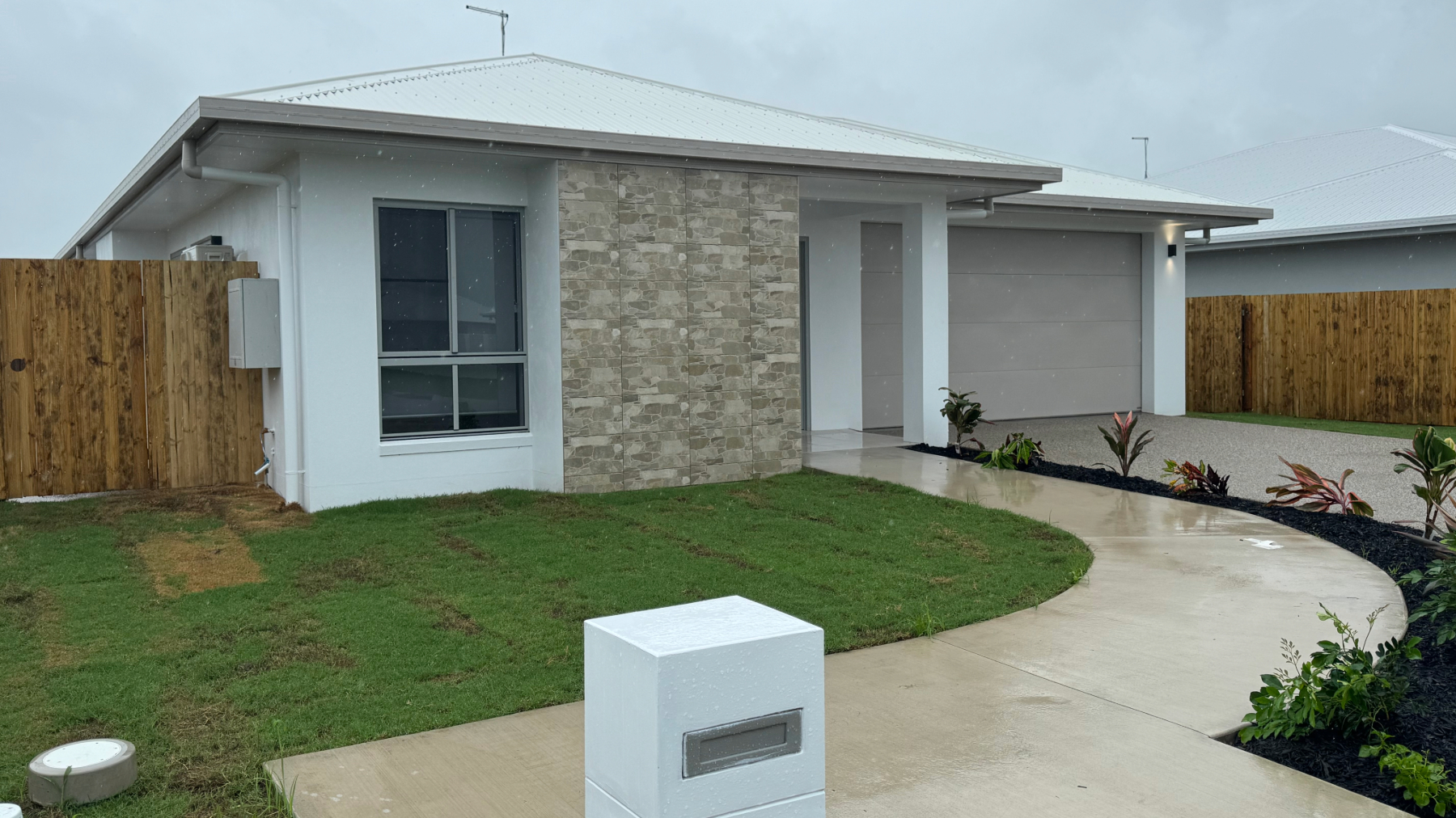 SDA HPS 2 Bedroom House plus OOA Whyalla Norrie, SA | 227 — Home image 3