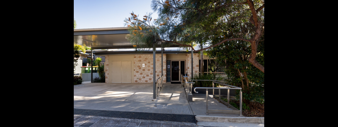 Graceville Centre — Home image 2