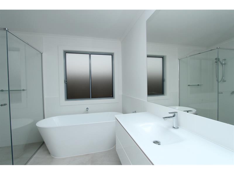 1:2 SIL Nambour, QLD — Home image 4
