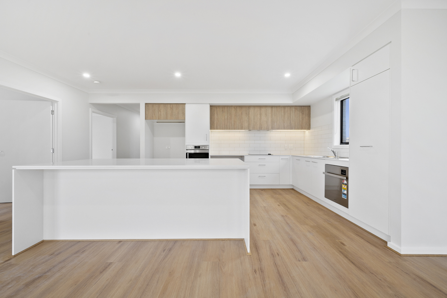 Brand new home on an acre lot — Home image 4