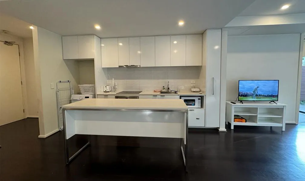 Accessible Accommodation In Elsternwick - Available Now for STR/MTA — Home image 5