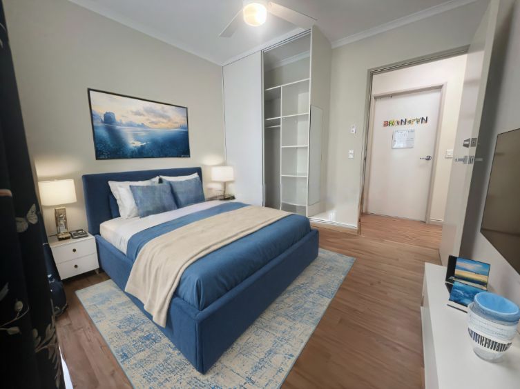 Spacious Home in the Inner South - Clarance Park — Home image 2