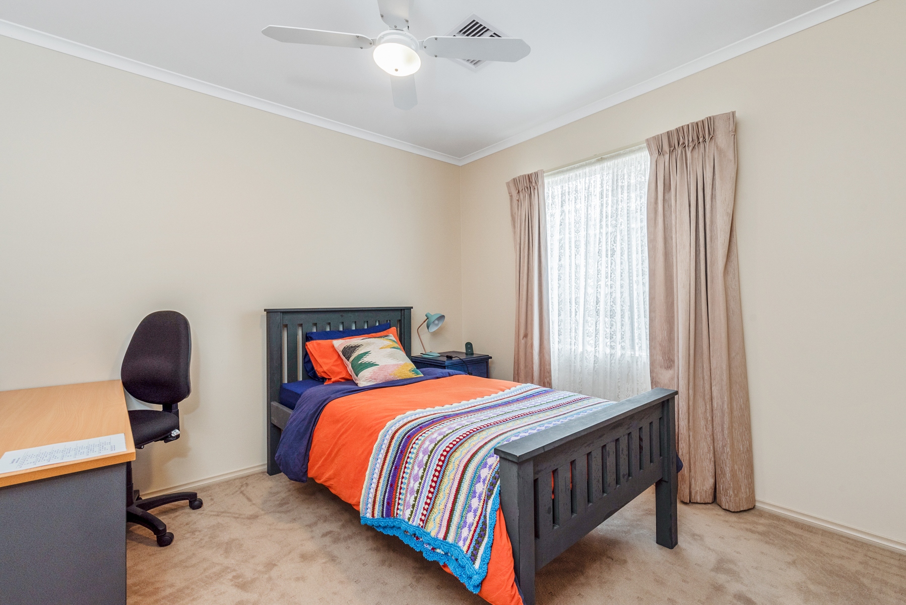 Safe, comfortable and colorful property situated in stunning Barossa Valley — Home image 7