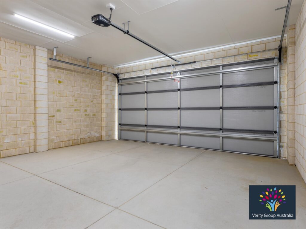 Dudley Park NEW 3 Bed HPS Home with Onsite Overnight Room — Home image 23