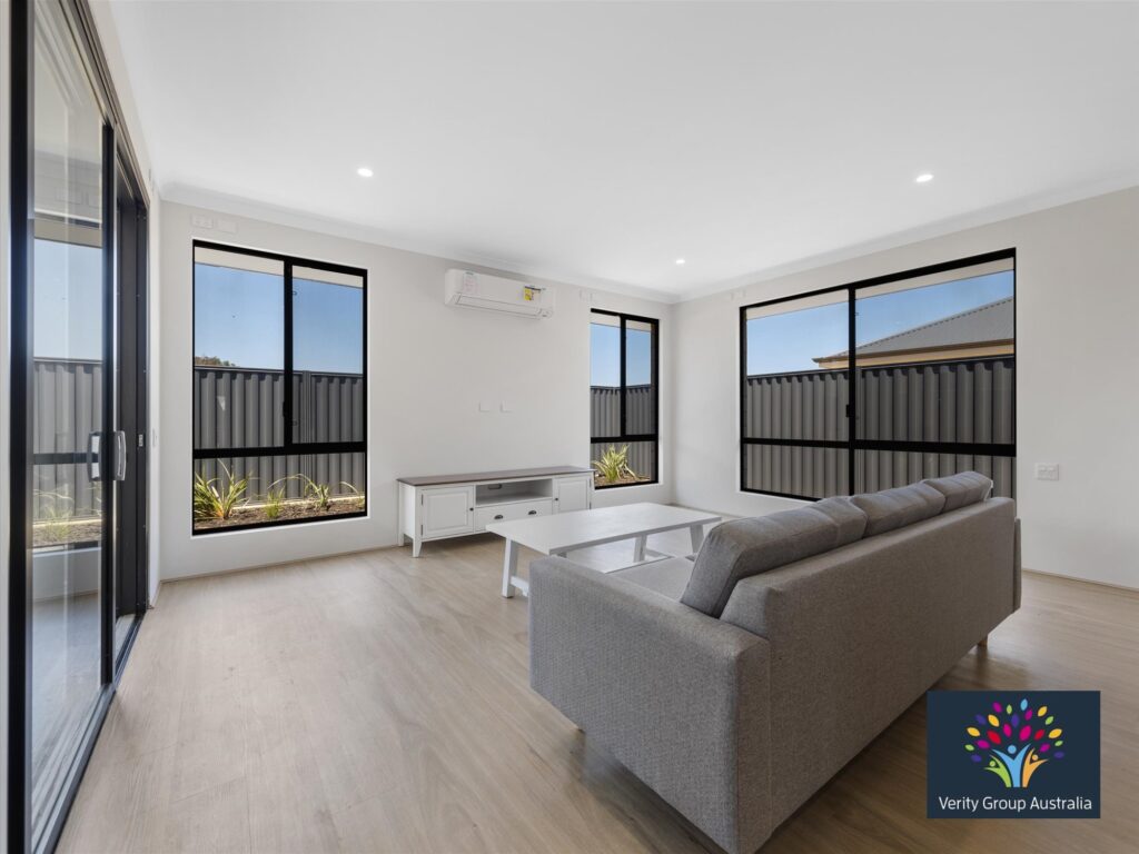 Dudley Park NEW 3 Bed HPS Home with Onsite Overnight Room — Home image 29