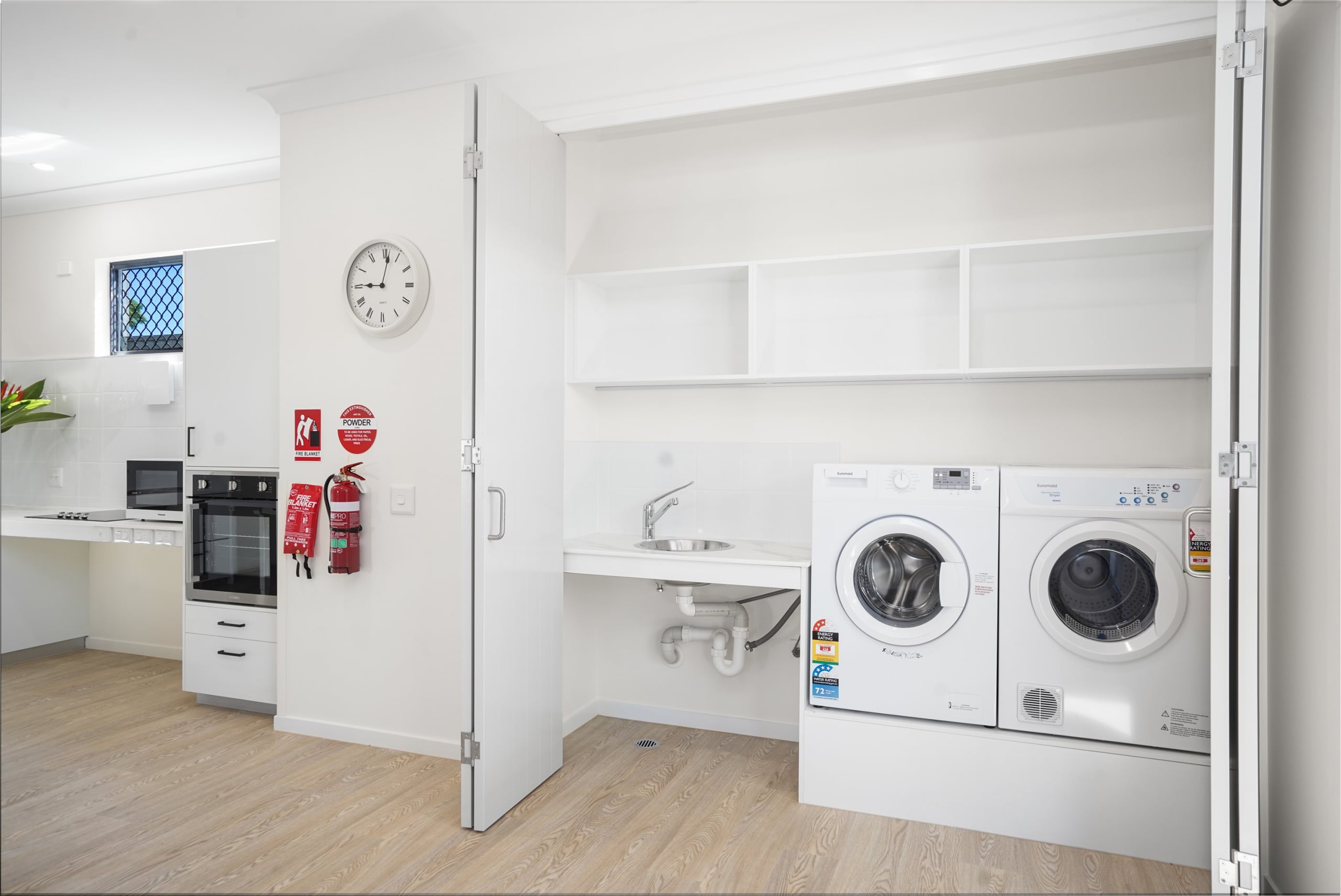 2 bedroom Villas in Cairns CBD — Home image 3
