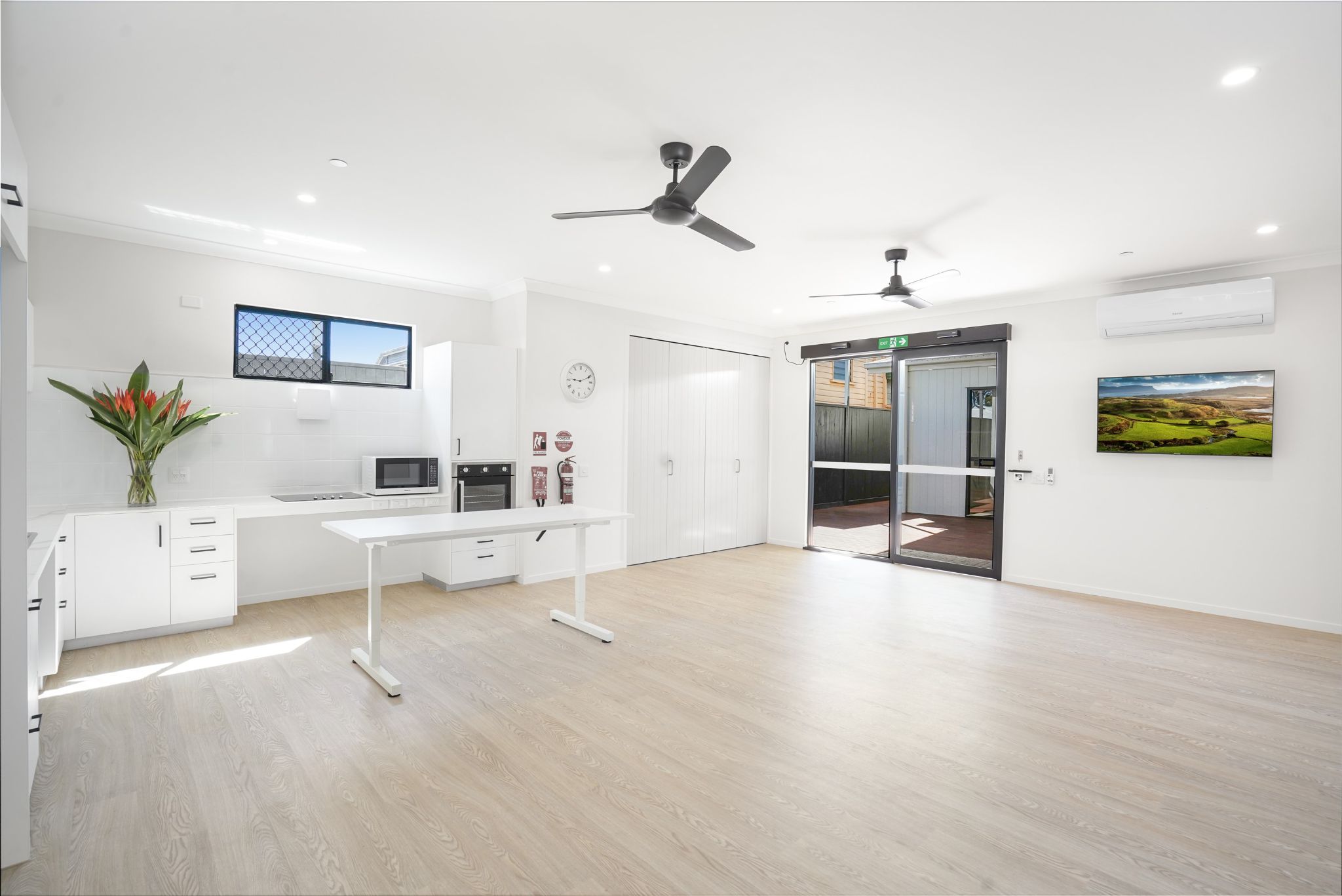 Entire 2-bed SDA VILLA now available in Cairns North — Home image 8