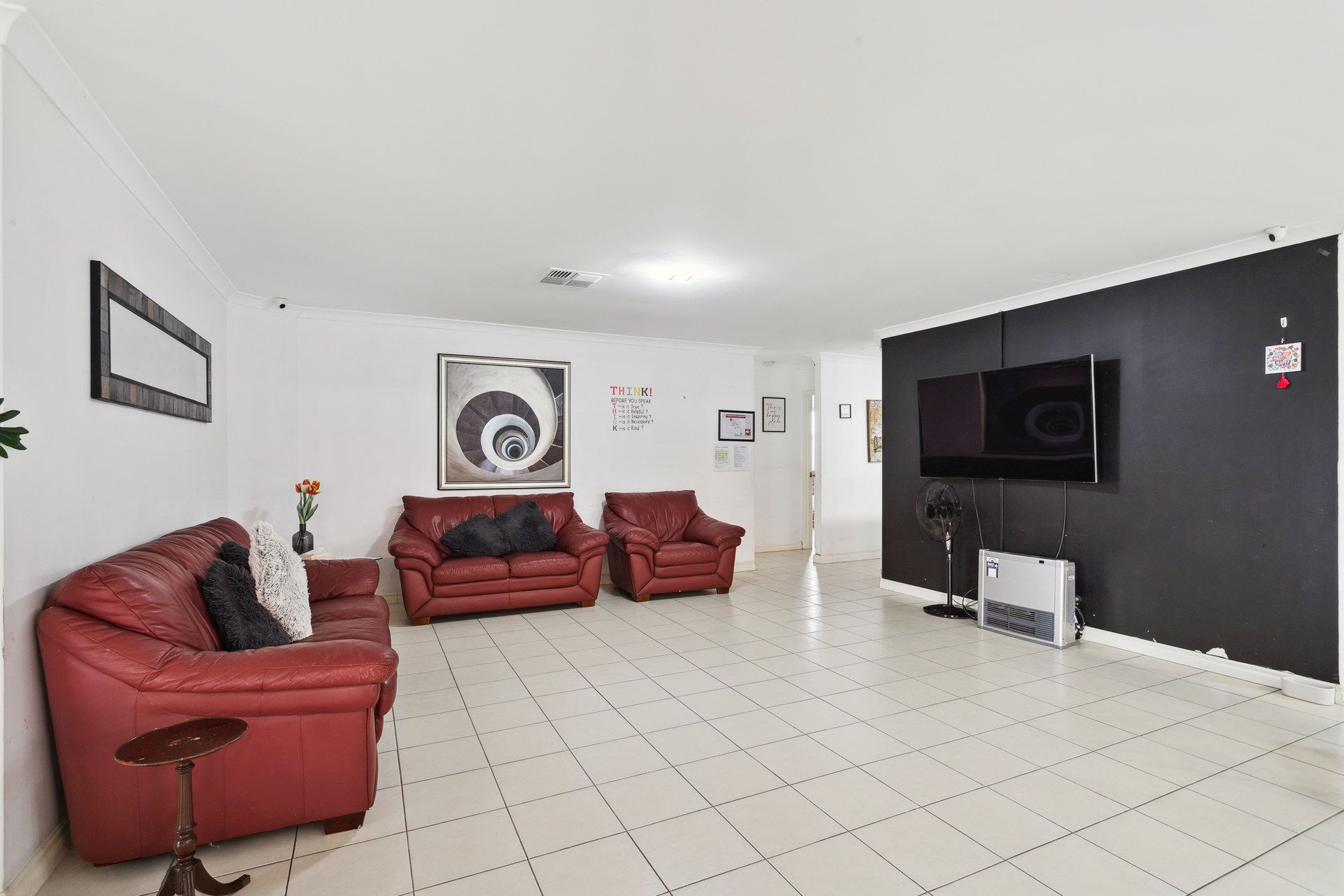 SIL Residence - Rockingham — Home image 2