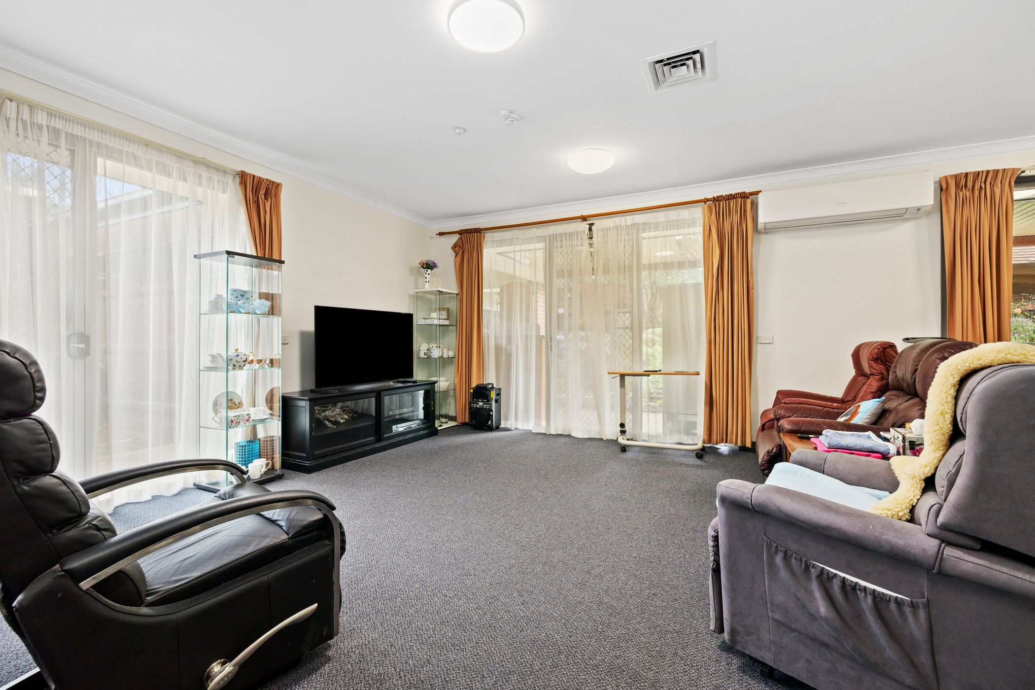 Spacious and welcoming with a 'family feel' — Home image 6