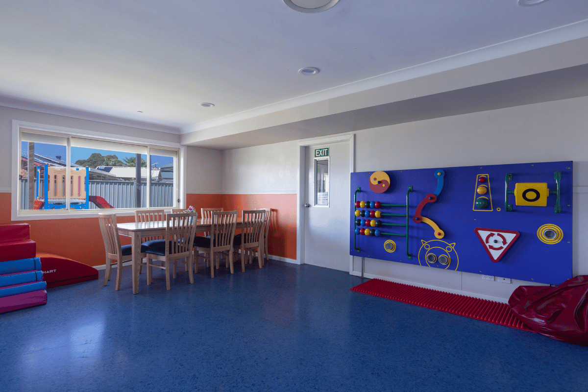 STA & MTA Horsley - Enjoy this bright and spacious home for a getaway/respite. — Home image 6