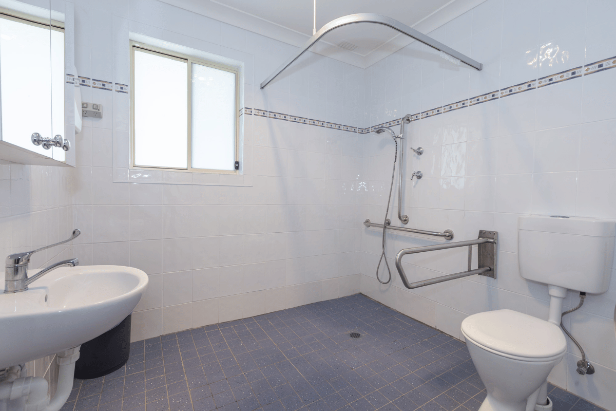 STA & MTA Horsley - Enjoy this bright and spacious home for a getaway/respite. — Home image 11
