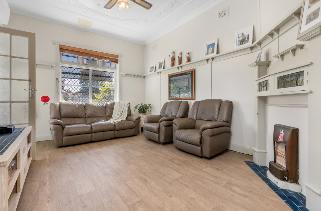 Merewether – Charming Accessible Home in Prime Location! — Home image 5