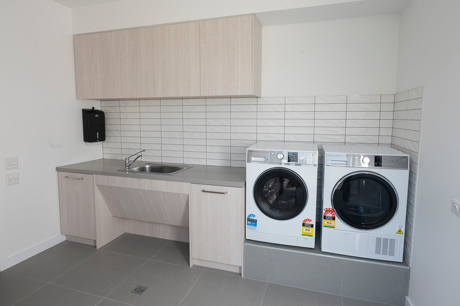 Ardeer – Modern, Fully Accessible Three-Bedroom Villa with Private Ensuites — Home image 3
