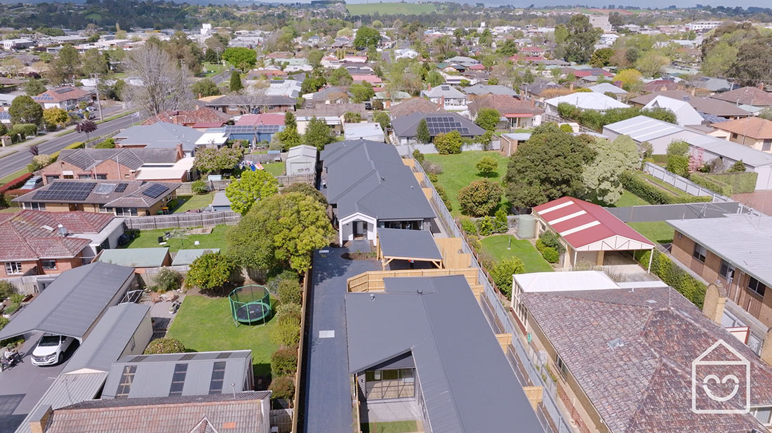 Your Own Private HPS Villa – Warragul — Home image 4