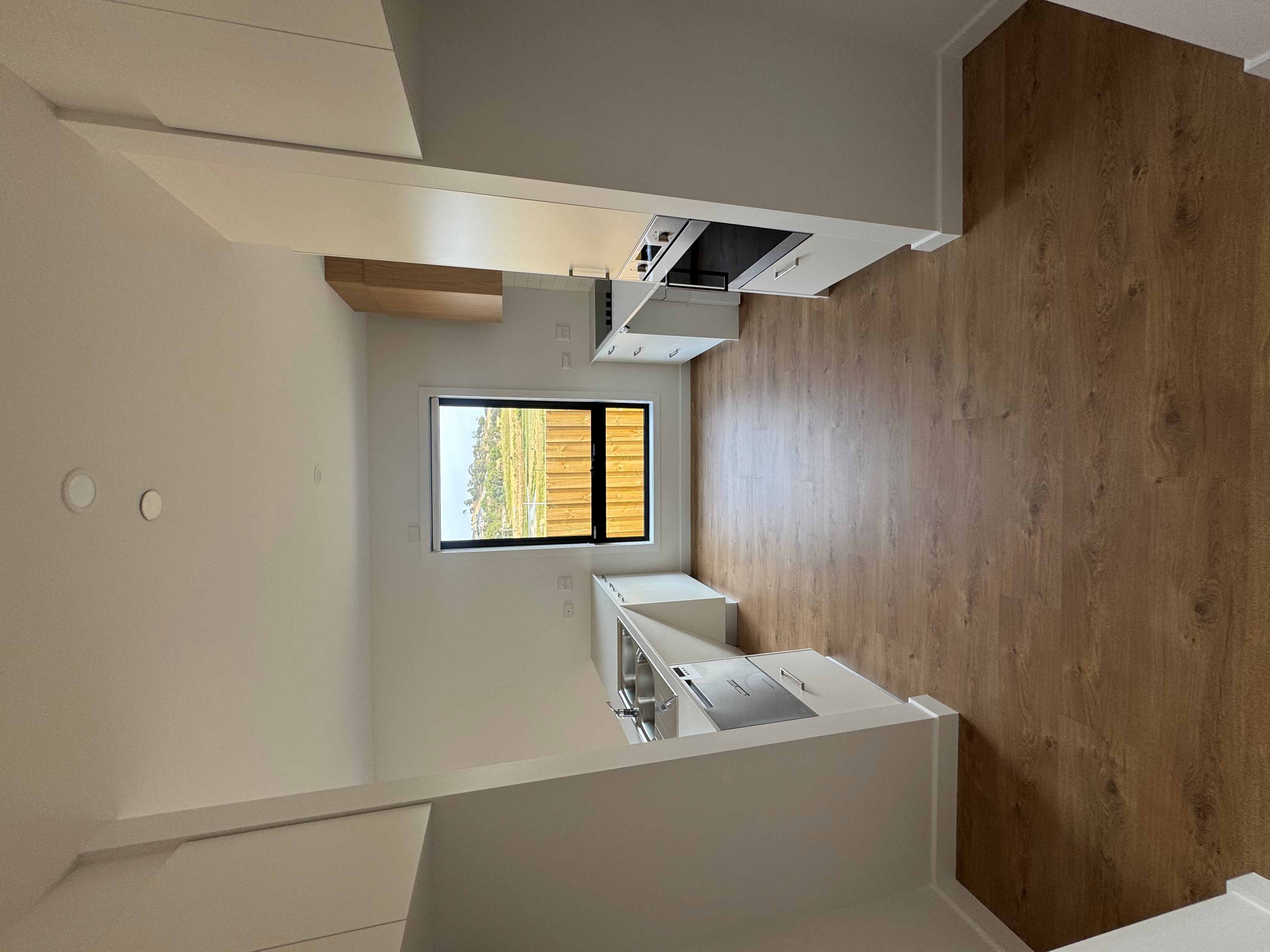 Sparrowhawk Ave, Lara, VIC 3212 — Home image 11