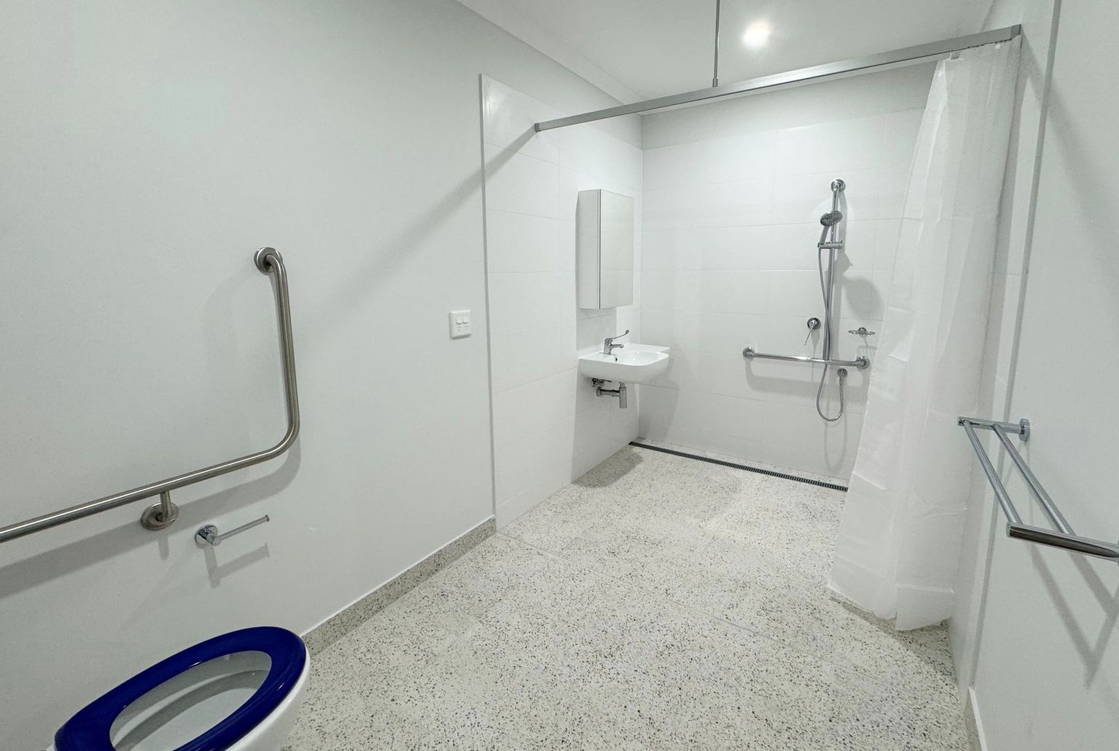 TAC - NDIS - SIL - MTA - STA Fully Accessible in Beaconsfield VIC — Home image 2