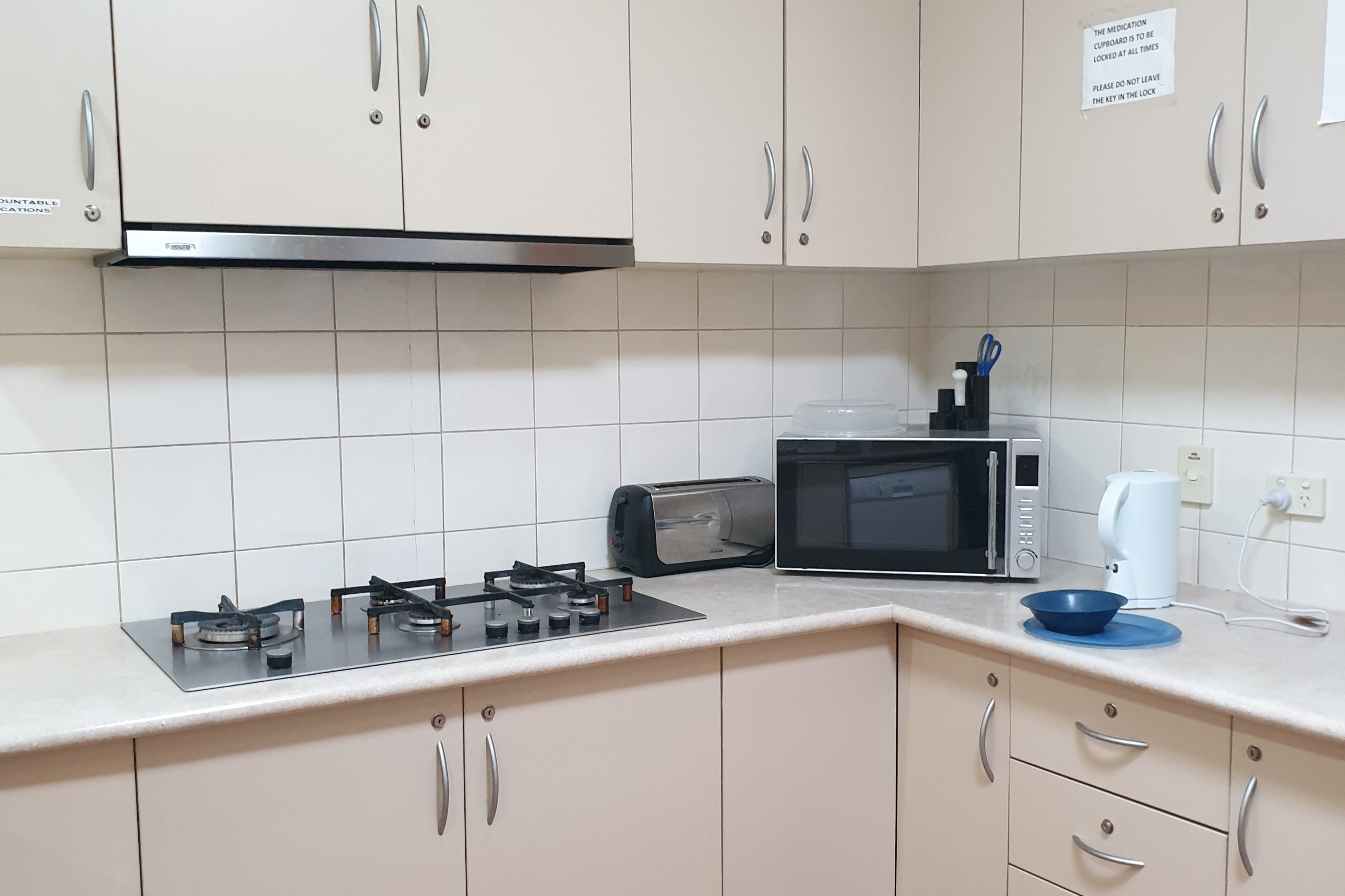 Findon - one bedroom available - shared accommodation - High Physical Support — Home image 4